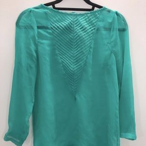 Turquoise top